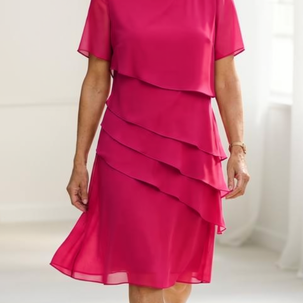 Juliette | Elegant Flowing Dress with Ruffles