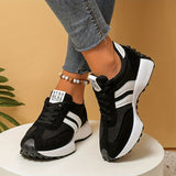 Nova – Retro Platform Sneaker with Cushioned Comfort Sole