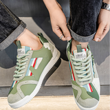Oliver | Retro Sneakers