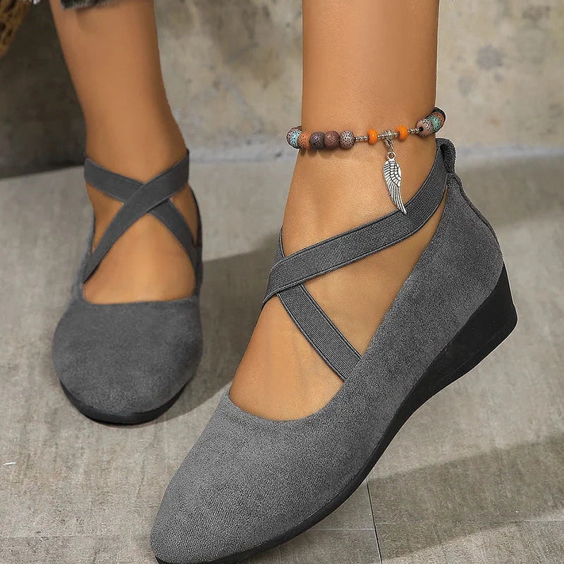 Isla | Closed Ballet Flats with Wedge Sole