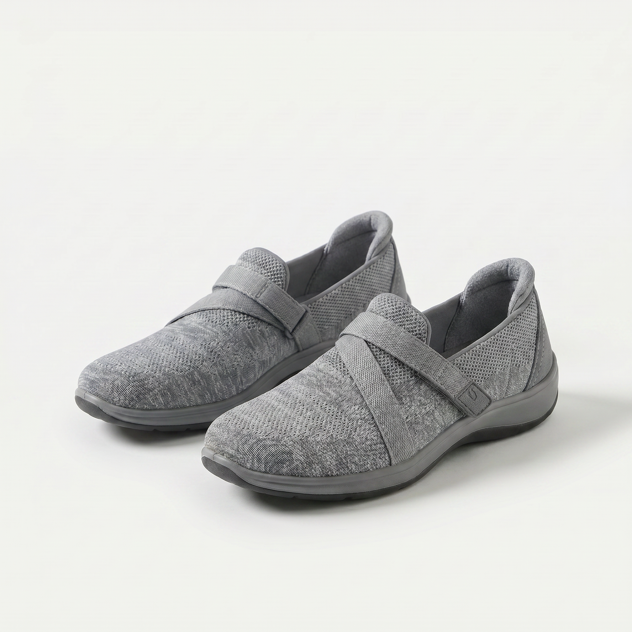 Clara – Lightweight Comfort Slippers for Relaxed Days